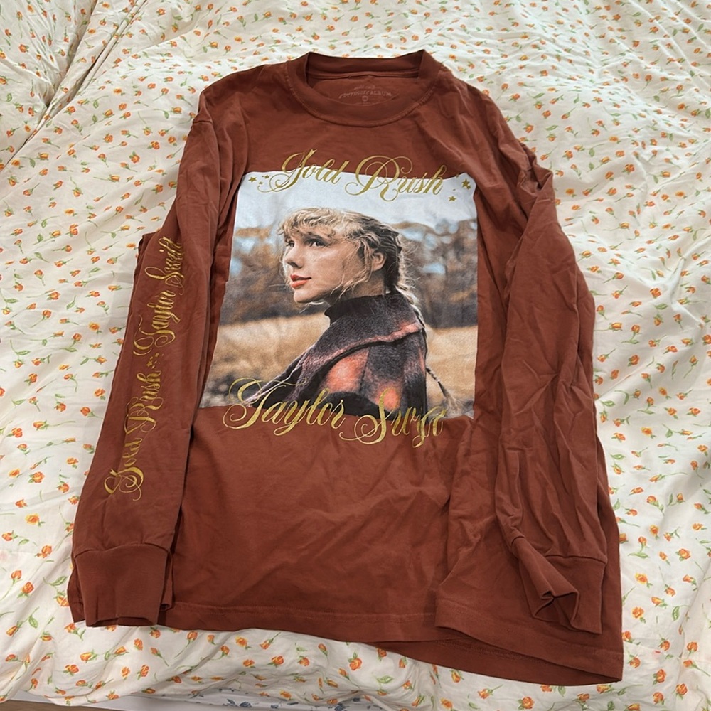 Taylor swift gold rush long sleeve